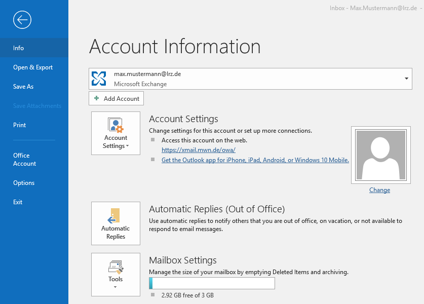 Window section. Left column left arrow in circle for back. Selected Info. Other points. To the right, the main field. Large font, Account Information. Selection field for account. Add account button. Large button Account settings, to the right of it related information. Large button Automatic Replies, to the right of it related information. Large button Tools, to the right of it Mailbox Settings. Manage the size of your mailbox by emptying Deleted Items archiving. Horizontal box, from left about 20 percent filled in blue. 2.92 GB free of 3 GB.